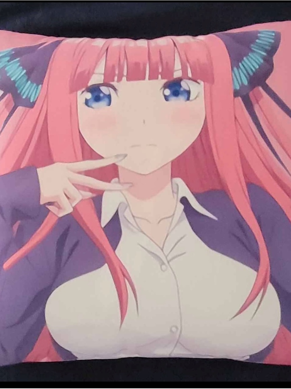 The Quintessential Quintuplets Nino Nakano Square Cushion Pillow-NWOT.